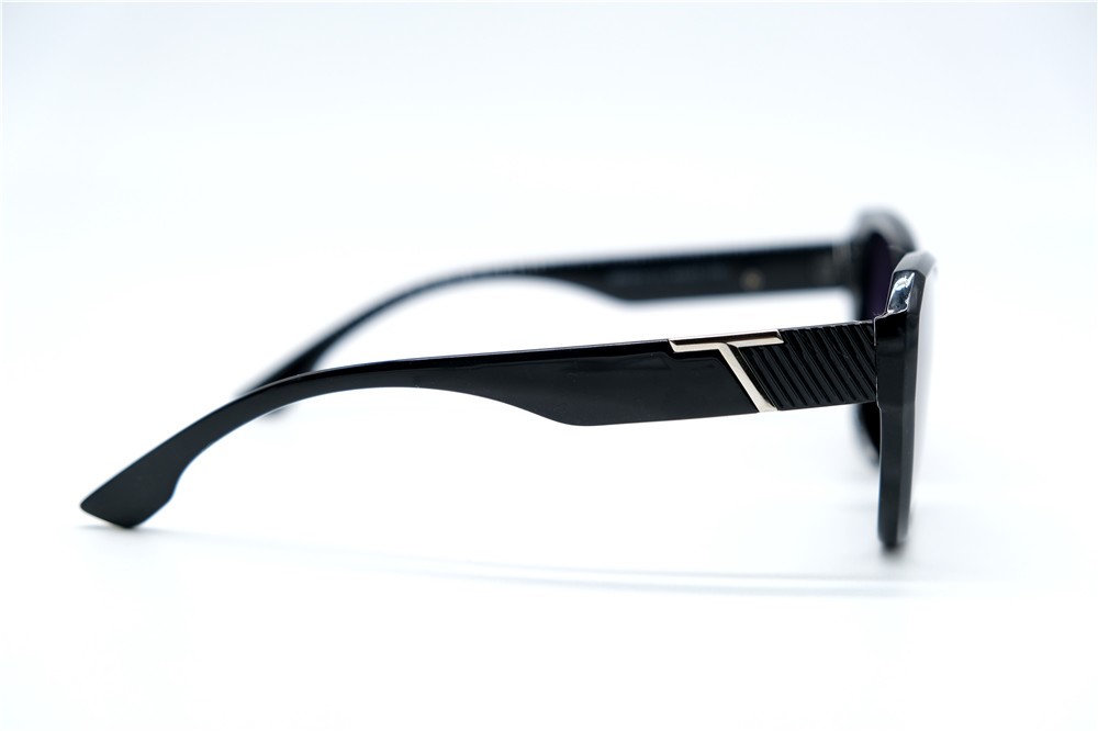  Солнцезащитные очки картинка 2026 Женские Barletta Polarized Классические BP3212-C1 