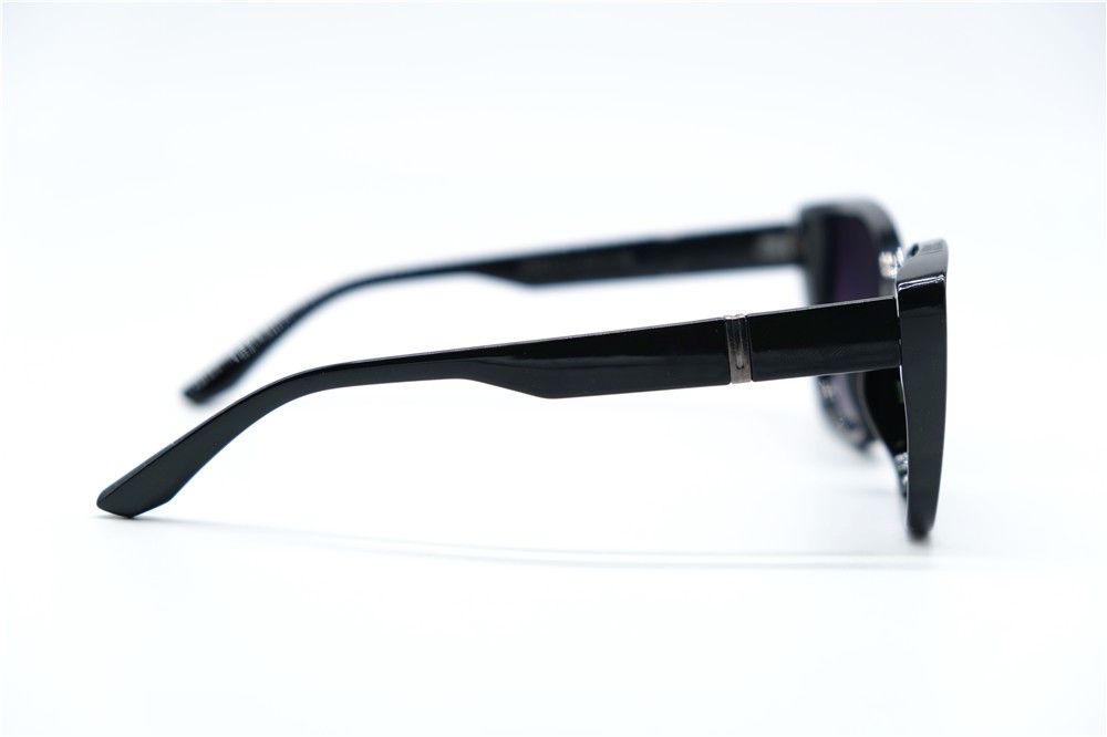  Солнцезащитные очки картинка 2026 Женские Barletta Polarized Классические BP3218-C3 