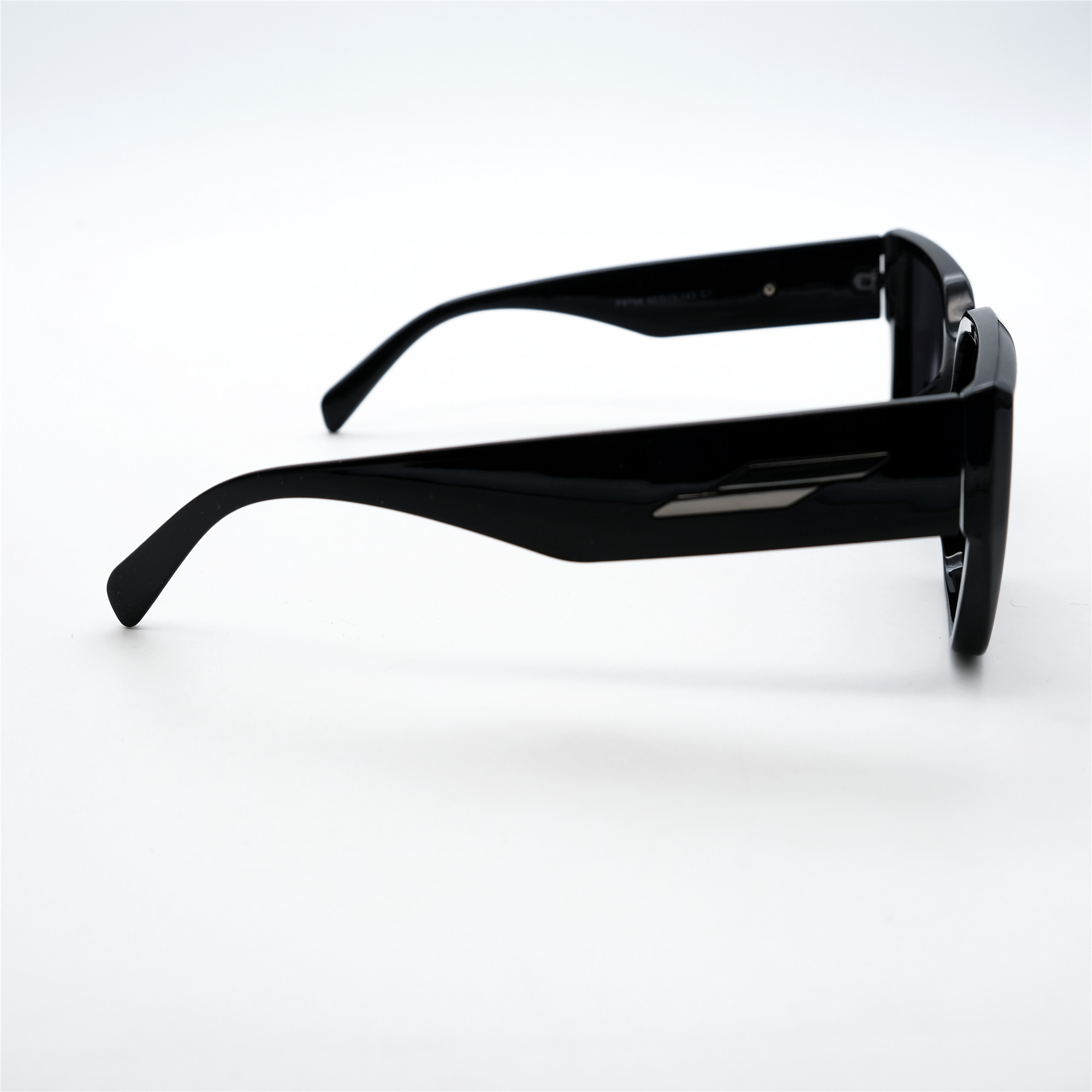  Солнцезащитные очки картинка Женские Caipai Polarized Классический P8756-С1 