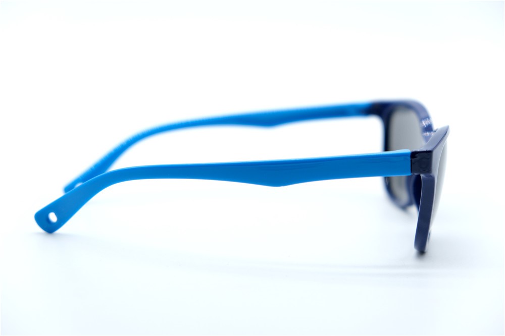  Солнцезащитные очки картинка 2026 Детские Tincon Polarized Классические T8142-C3 