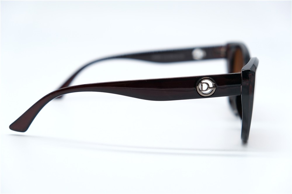  Солнцезащитные очки картинка 2026 Женские Barletta Polarized Классические BP3221-C2 