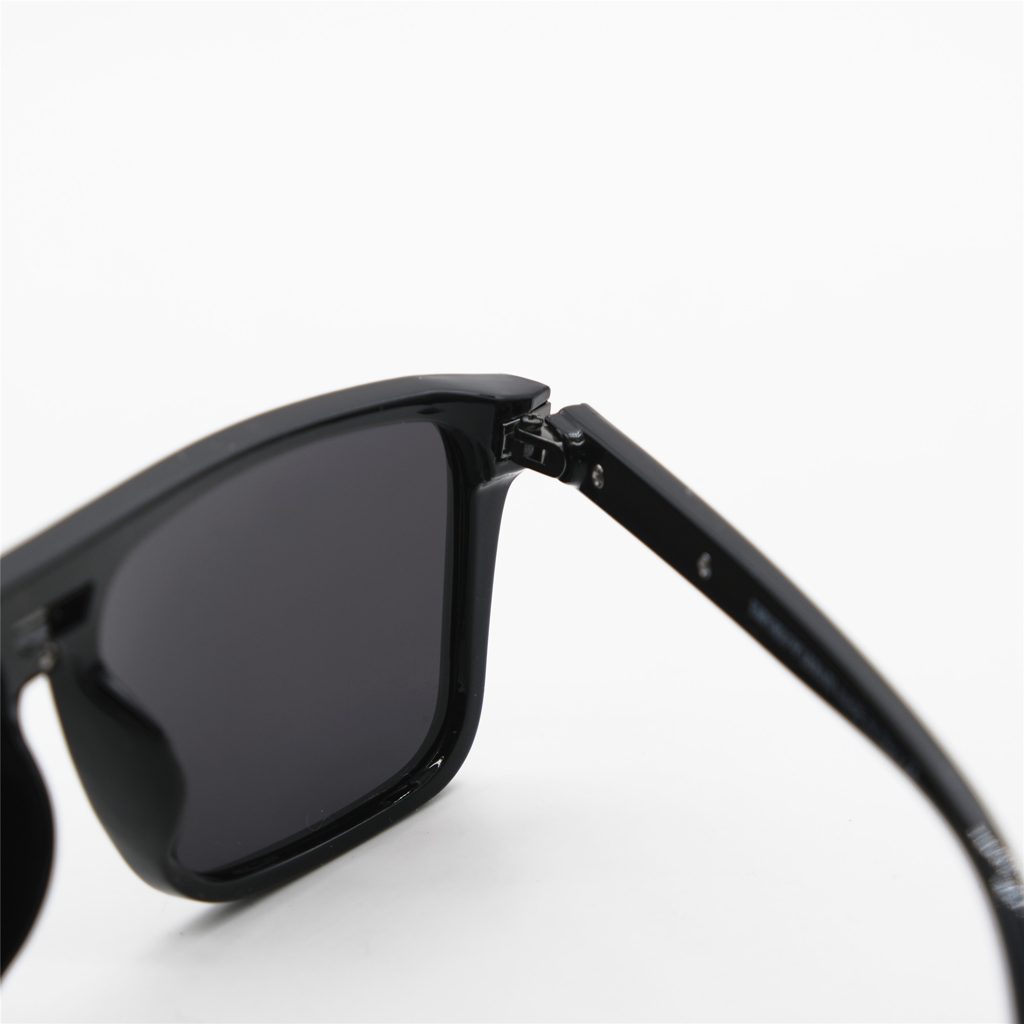  Солнцезащитные очки картинка  Мужские Брендовые Polarized Классические P2513-C1 
