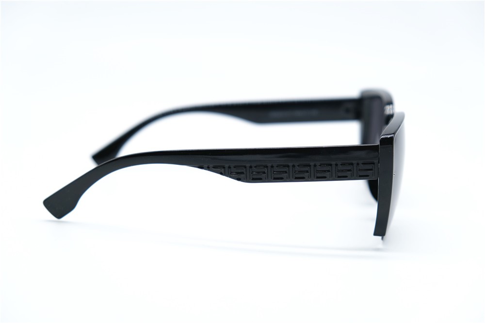  Солнцезащитные очки картинка 2026 Женские Barletta Polarized Квадратные BP3213-C1 