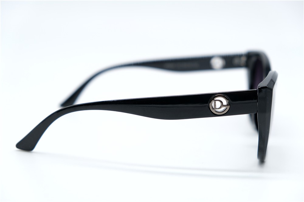  Солнцезащитные очки картинка 2026 Женские Barletta Polarized Классические BP3221-C3 