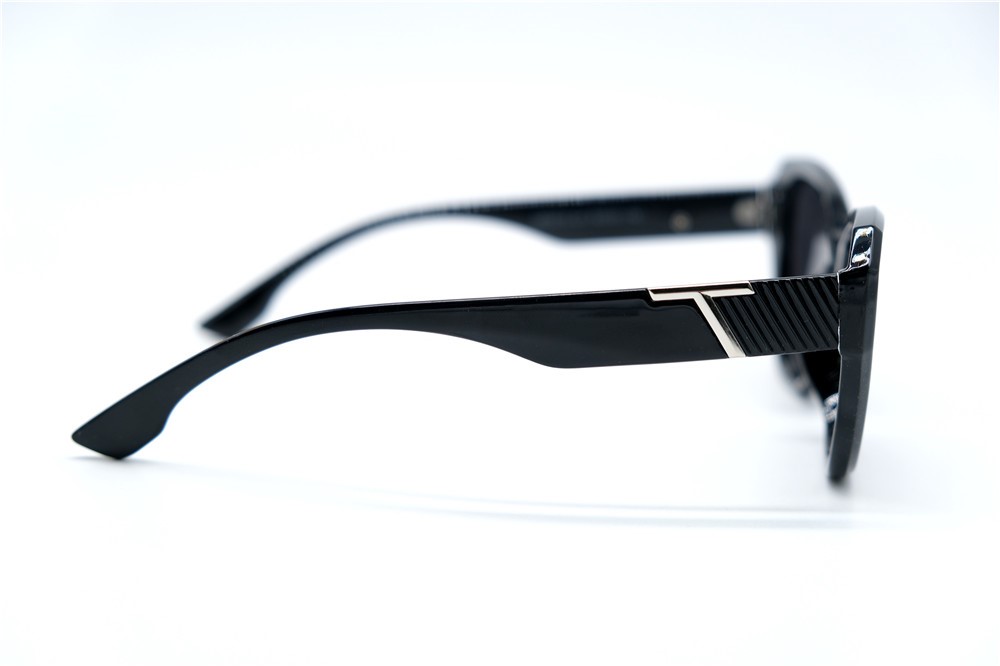  Солнцезащитные очки картинка 2026 Женские Barletta Polarized Классические BP3212-C2 