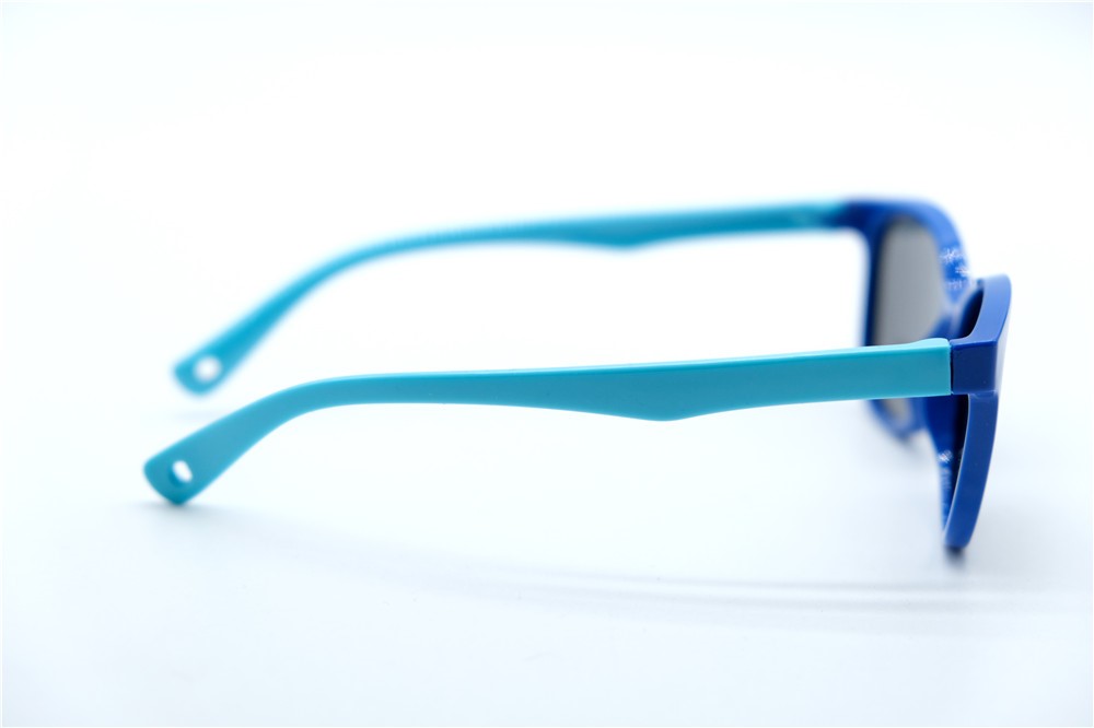 Солнцезащитные очки картинка 2026 Детские Tincon Polarized Классические T8142-C4 