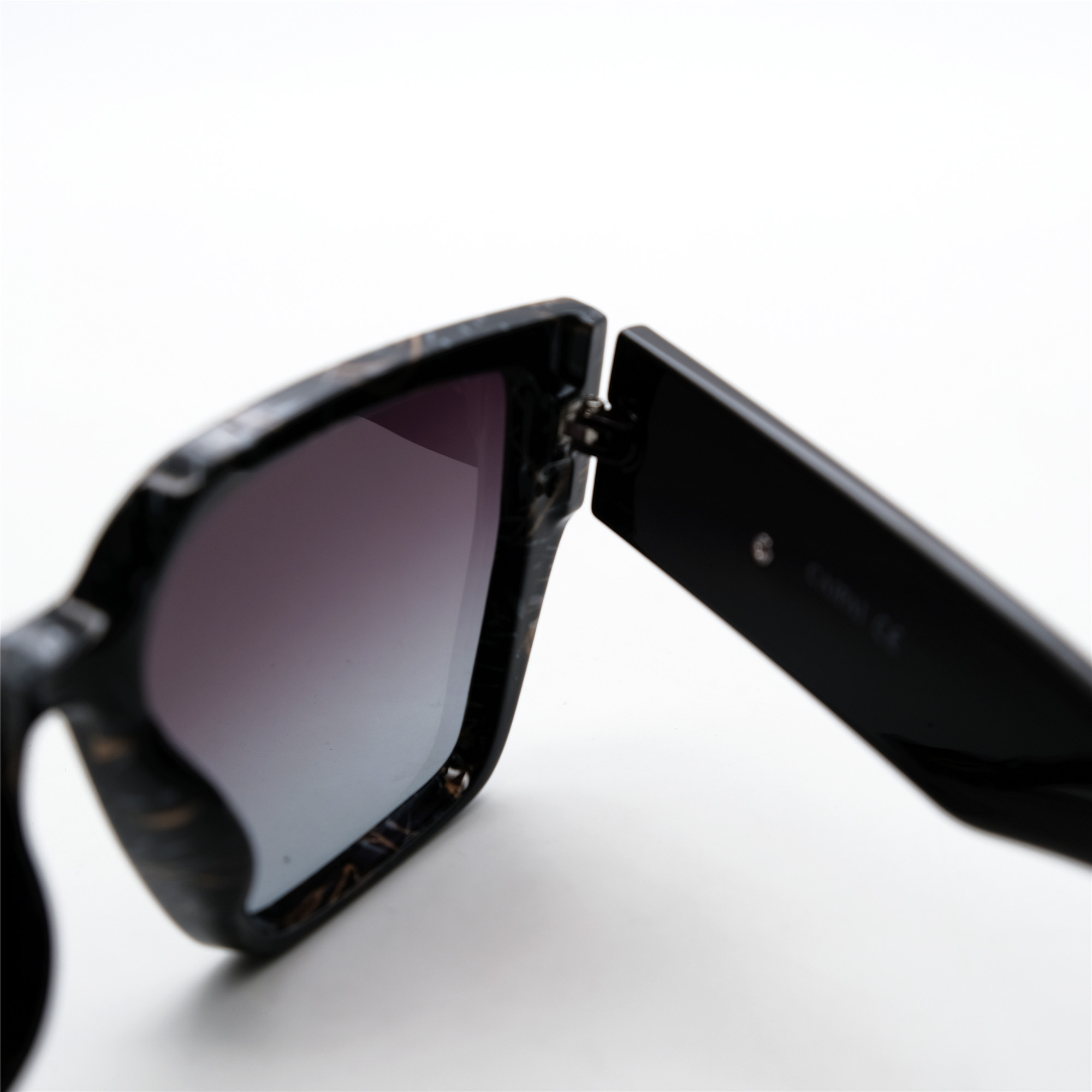  Солнцезащитные очки картинка Женские Caipai Polarized Классический P8756-С6 