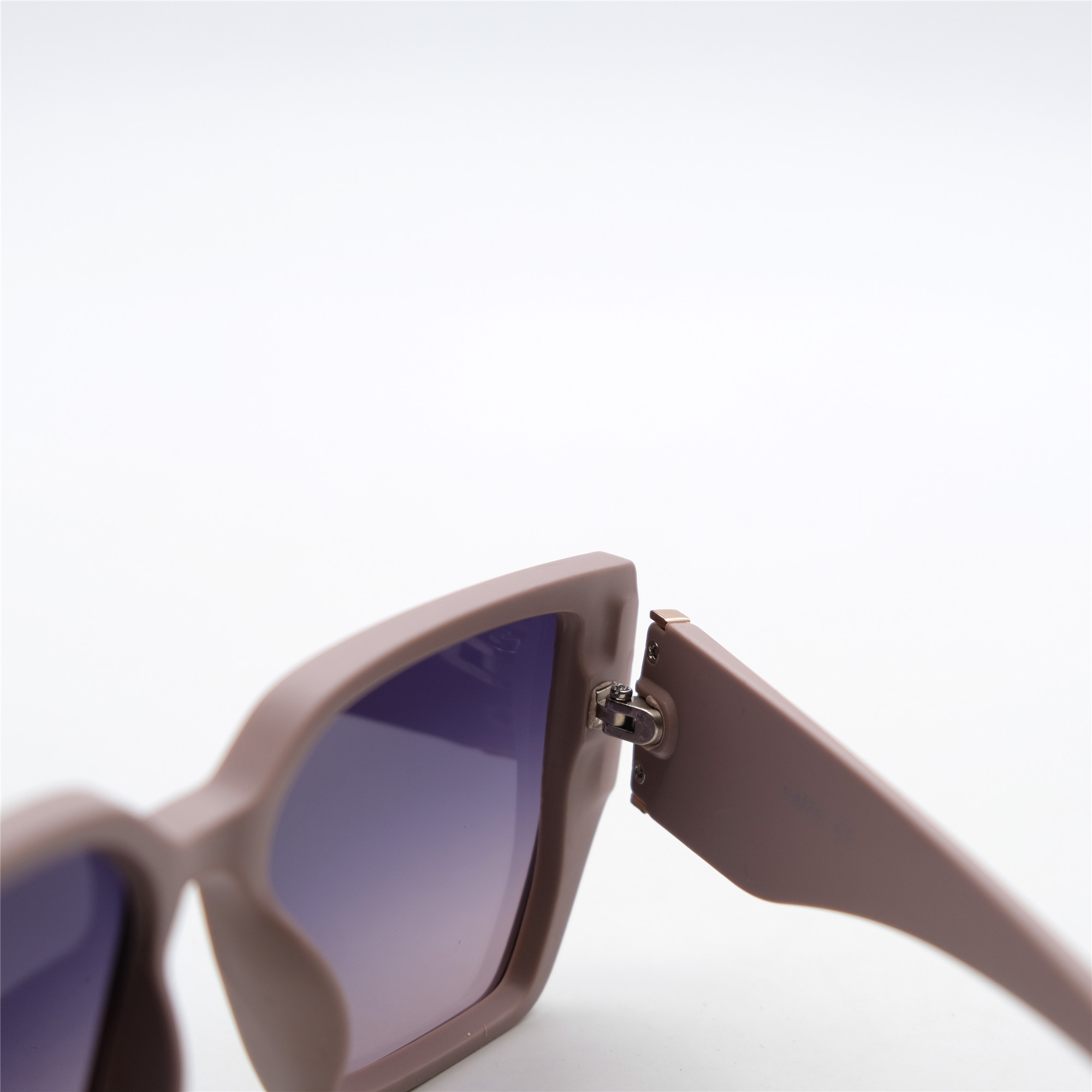  Солнцезащитные очки картинка Женские Caipai Polarized Классический P8739-С4 