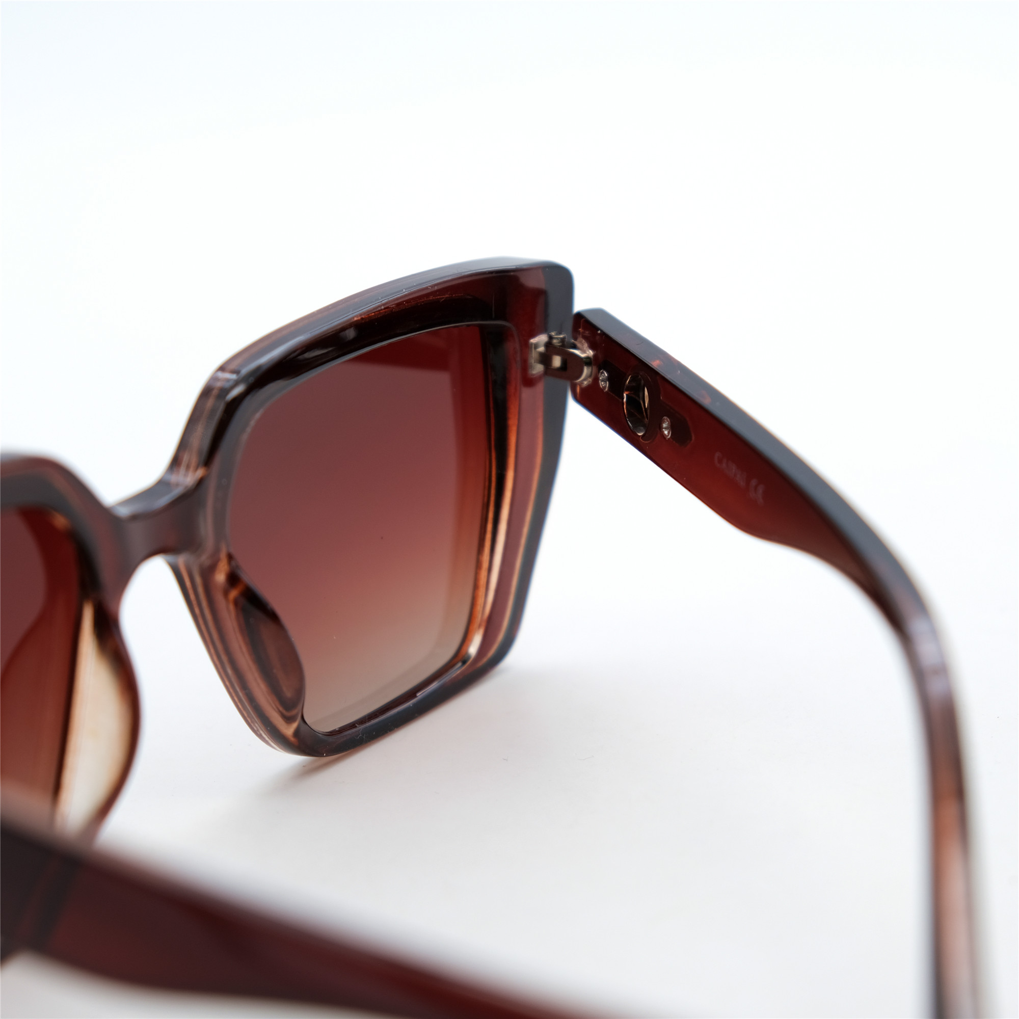  Солнцезащитные очки картинка Женские Caipai Polarized Классический Р8746-С2 