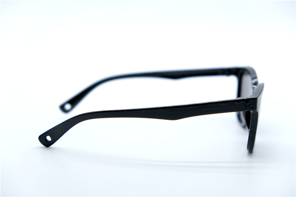  Солнцезащитные очки картинка 2026 Детские Tincon Polarized Классические T8142-C1 