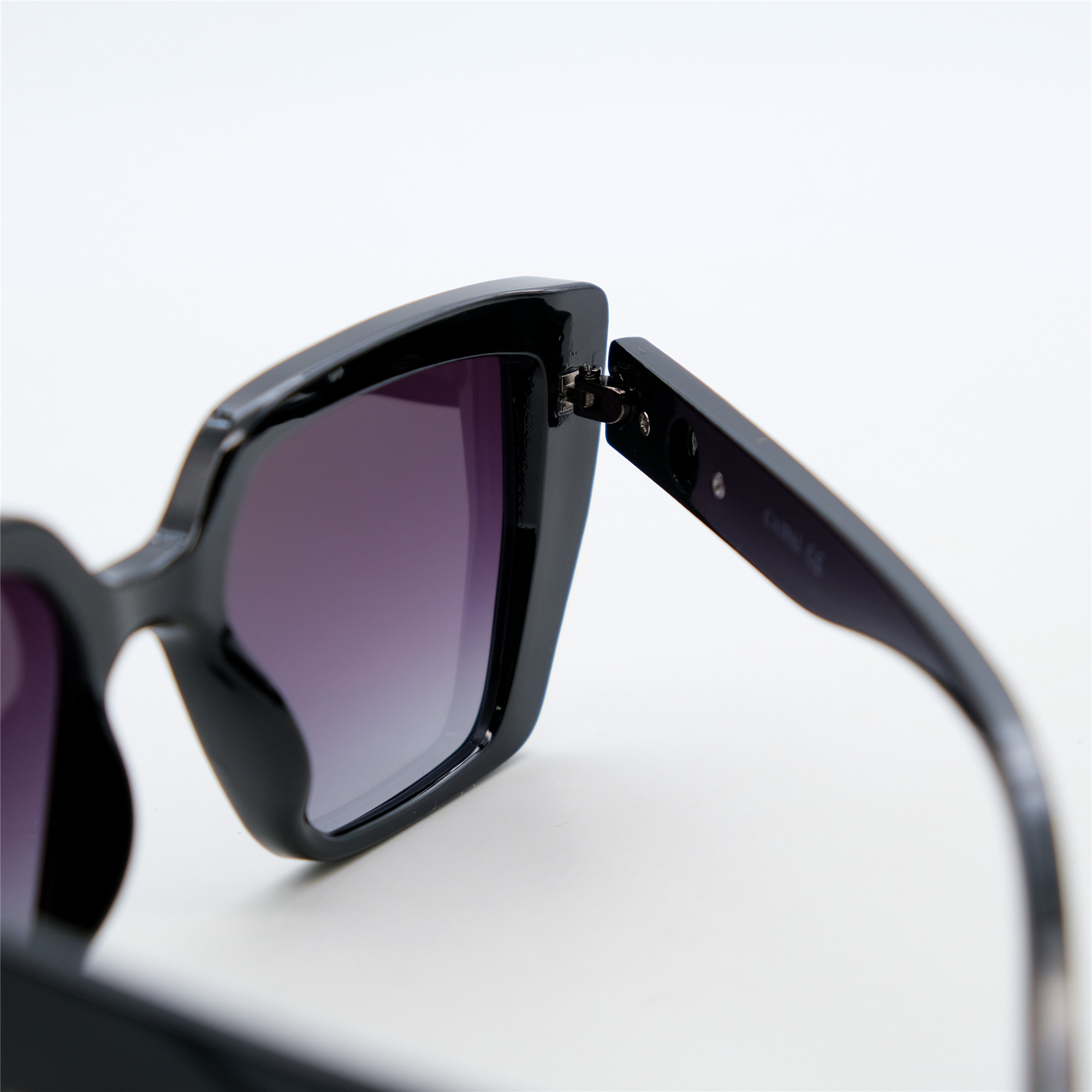  Солнцезащитные очки картинка Женские Caipai Polarized Классический Р8746-С3 