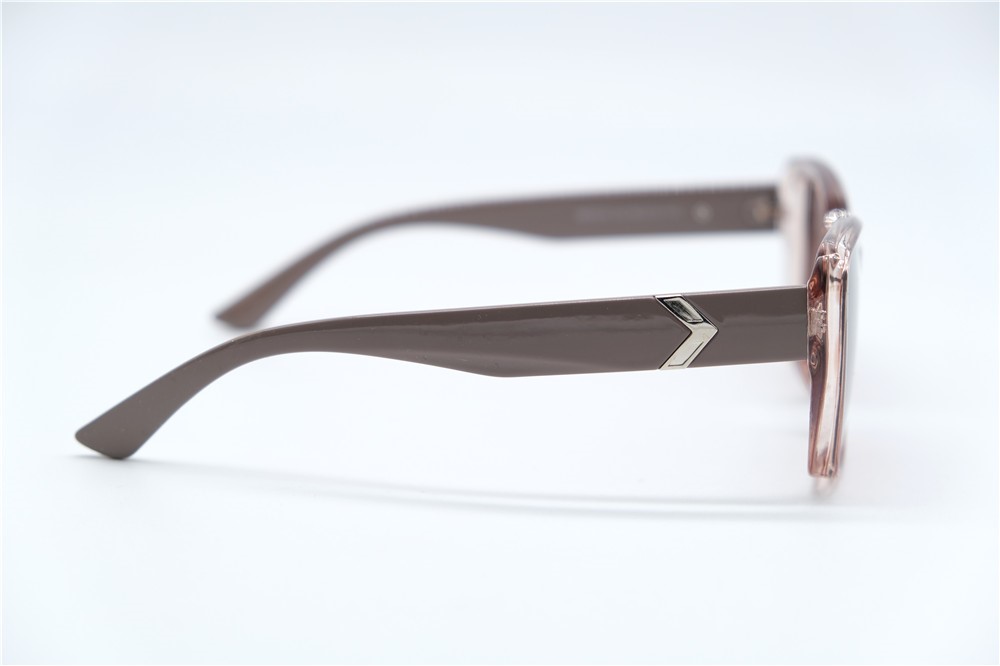  Солнцезащитные очки картинка 2026 Женские Barletta Polarized Классические BP3216-C5 