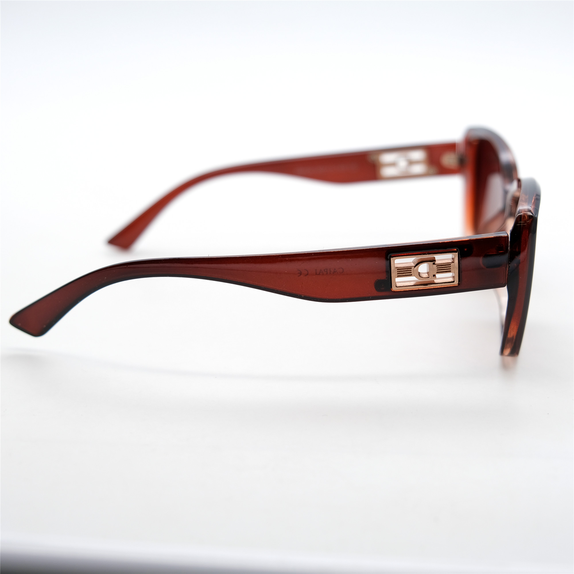  Солнцезащитные очки картинка Женские Caipai Polarized Классический Р8748-С2 